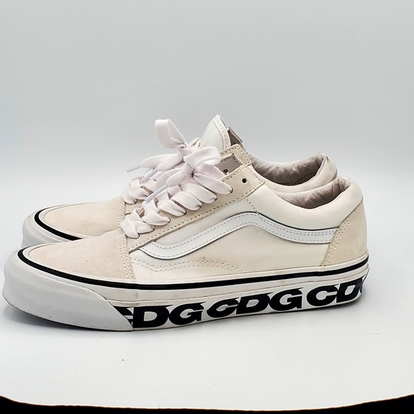 Vans CDG Old Skool White Canva Size 8 men and size 9.5 women Japan Collaboration - Picture 1 of 8
